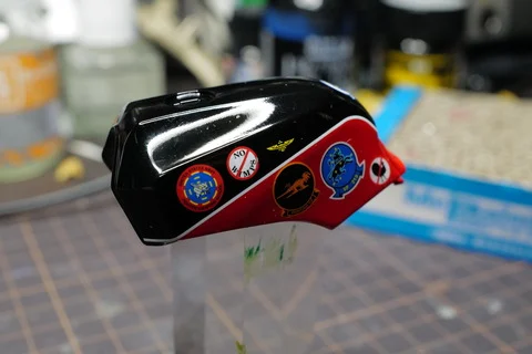 作る　アオシマ　カワサキ　GPZ900R  1/12　「その6　カウル」