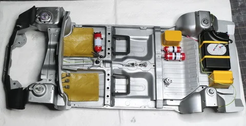 作る　ITALERI ランチア デルタHFインテグラーレ16V 1/12 「その6　section04」