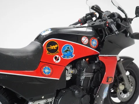 作る　アオシマ　カワサキ　GPZ900R Ver.2  1/12　「その2　２台目のGP・・・完成です」
