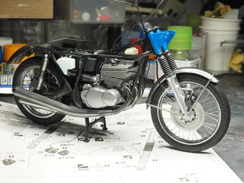作る　ハセガワ　本郷猛のバイク〜SUZUKI GT380　1/12「その8　時々、開発者の思いが伝わるってないですか？・・・」