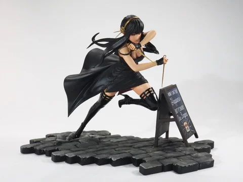 オリジナル「ヨル・フォージャー」1/8程度　3Dプリンター出力