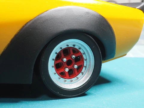 作る　ハセガワ　トヨタ　セリカ1600GT Race Configuration　1/24「その4　ボディ塗装つづきと内装」