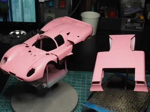 作る　ユニオン　Ferrari 512S　1/24「その2　ボディを磨く」