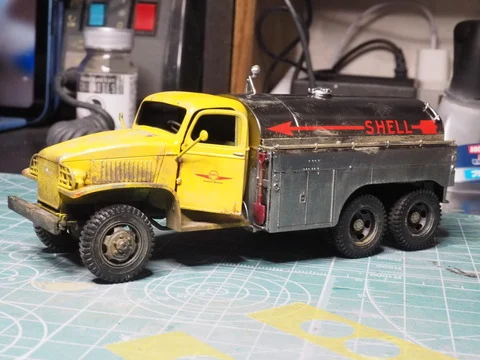 作る　タミヤ　U.S.2 1/2TON  6×6 AIRFIELD FUEL TRUCK　1/48「その3　塗ります」