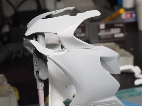 作る　タミヤ　DUCATI 1199 PANIGALE S　1/12「その3　カラーとカウルの下準備」