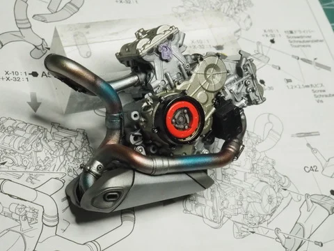 作る　タミヤ　DUCATI 1199 PANIGALE S　1/12「その5　マフラー」