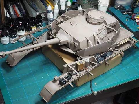 作る　アシェット　IV号戦車H型（D型改）ガルパン　1/12「ウェザリング01〜OVM塗装」
