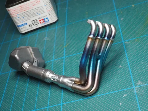 作る　MENG Model　カワサキNinja ZX-10R　1/9「その4 Step20」