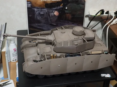 作る　アシェット　IV号戦車H型（D型改）ガルパン　1/12「ウェザリング04〜準備（小物）完了」