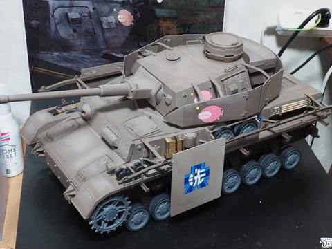 作る　アシェット　IV号戦車H型（D型改）ガルパン　1/12「ウェザリング06〜デカールなどなど」