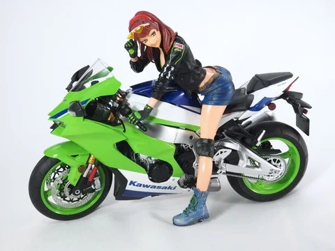 作る　MENG Model　BIKER GIRL & Ninja ZX-10R　1/9「その3 ギャラリー」