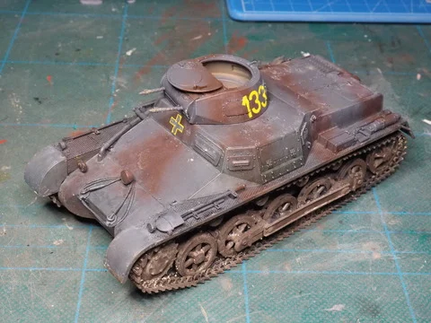 作る　ACADEMY　I号戦車B型&KS750サイドカー　1/35「その6　一号戦車の塗装②　ウェザリング」