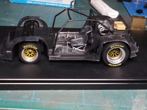 作る　マルイ　PORSCHE 935-77　1/24「その4　内装がメイン」