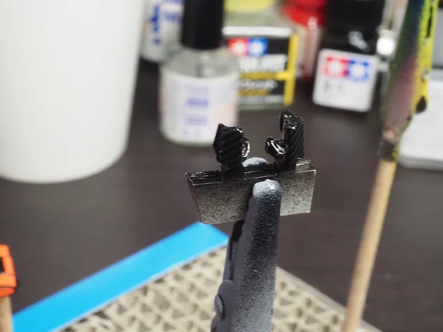 作る　タミヤ　レッドブル レーシングルノーRB6　1/20　「その19　組み立て」