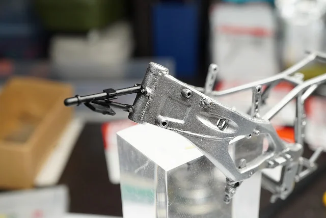 作る　タミヤ　ホンダNSR500 ’84　1/12　「その6　フレーム・スイングアーム手直しと・・」