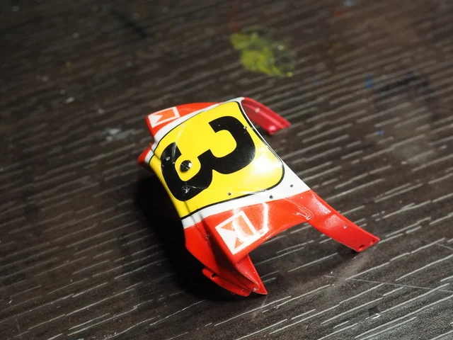 作る　ハセガワ　ヤマハYZR500 OW98　1988 WGP500 Champion　1/12　「その23　カウル完成~キット完成しました」