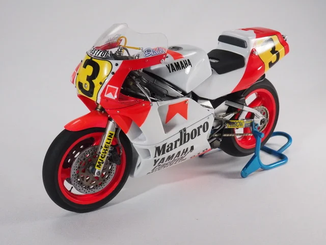 作る　ハセガワ　ヤマハYZR500 OW98　1988 WGP500 Champion　1/12　「その24　完成写真」
