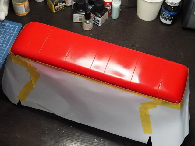 作る　Revell ロンドンバス 1/24　「その18　外観〜屋根とデカール修正」