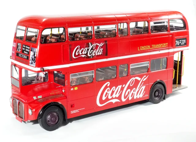 作る　Revell ロンドンバス 1/24　「その19　完成〜ギャラリー」
