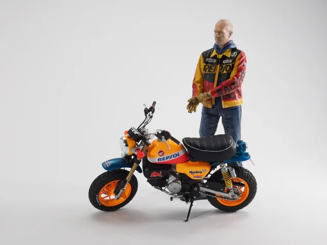 作る　タミヤ　ホンダ　モンキー 125　二台目　1/12　「完成写真〜ギャラリー」
