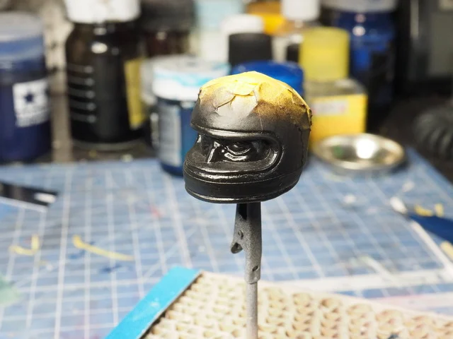 作る　タミヤ　ヤマハYZR500&ケニーロバーツ  1/12　「その13　仕上げ②とヘルメット③」
